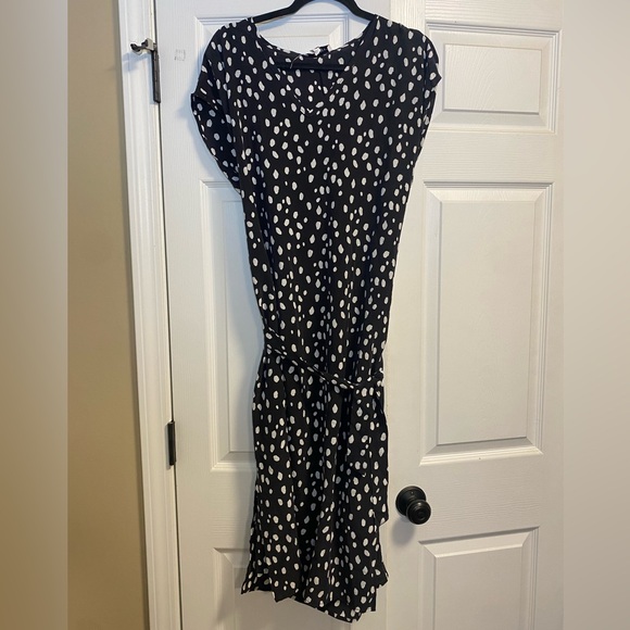 Amour Vert Womens Cindra 100% Silk Midi Dress BLACK & WHITE Dotted Cap Sleeves - Picture 3 of 10